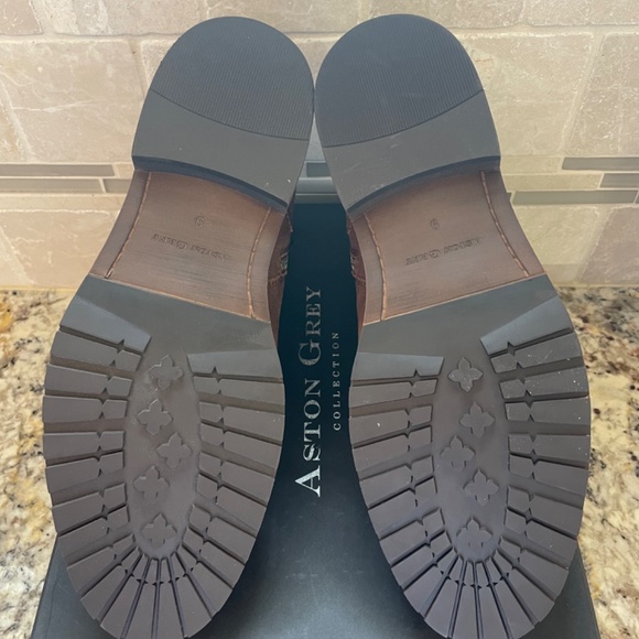 Ashton grey boots